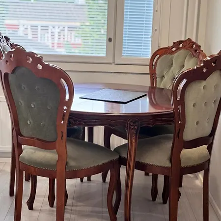 Luxe, By Ilona * Kotka