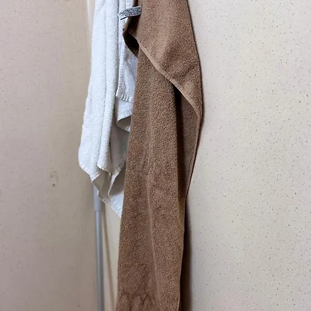 Luxe, By Ilona Apartment *