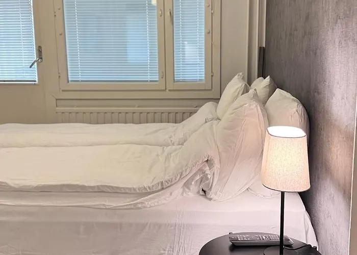 Luxe, By Ilona Daire *