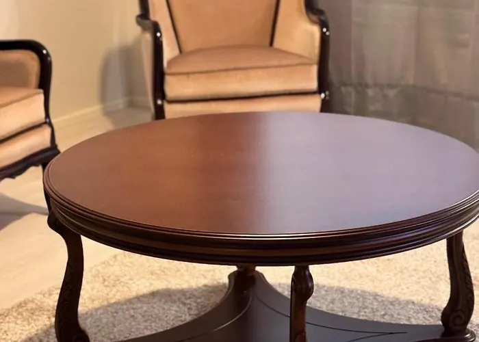 Luxe, By Ilona Kotka